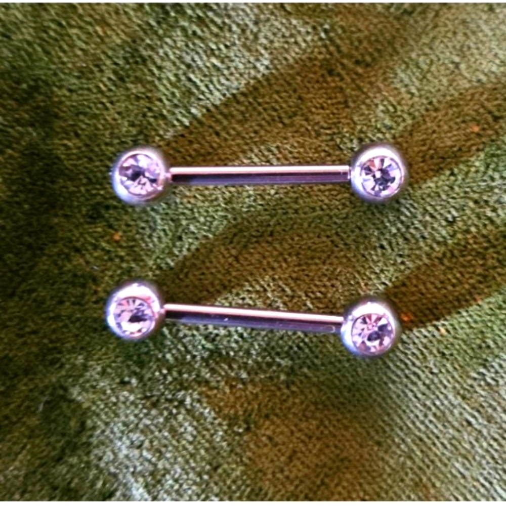 Pair of nipple bars